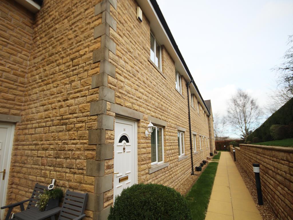 2 bedroom apartment For Sale in Colne - Main Image